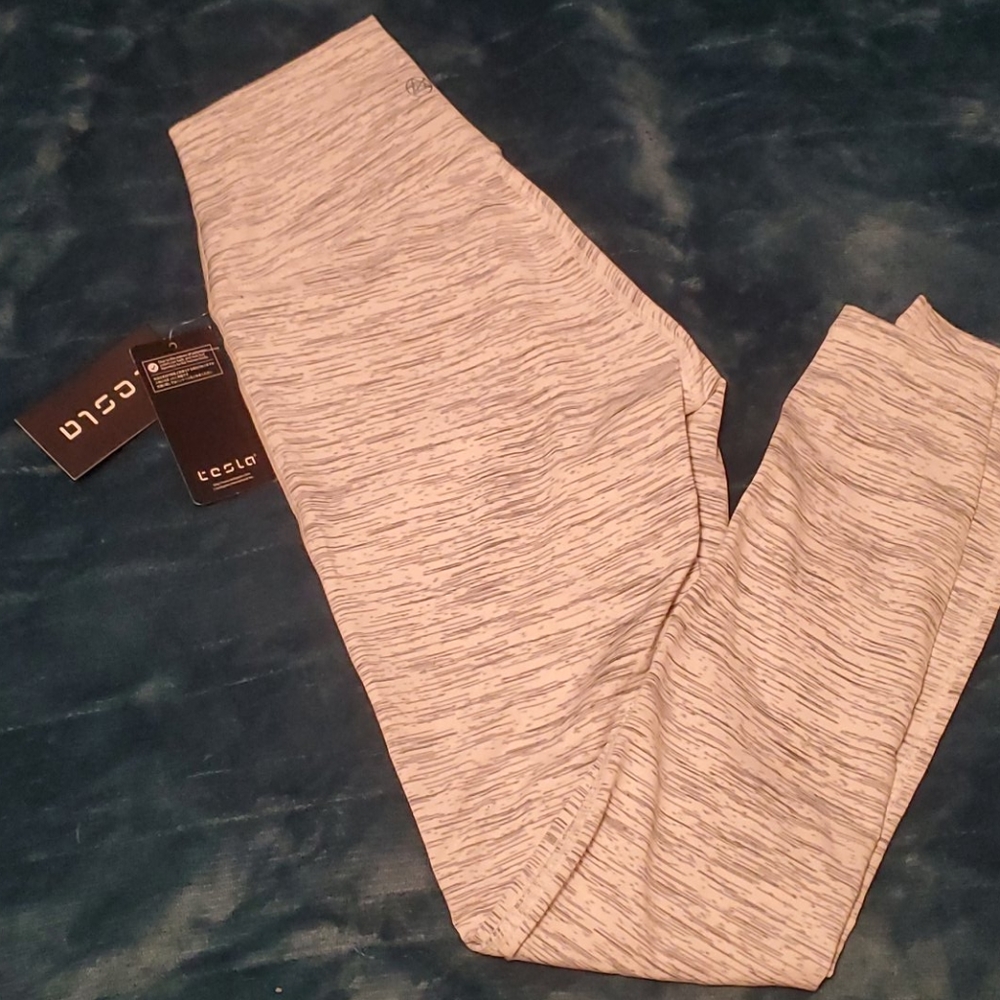 Tesla Leggings